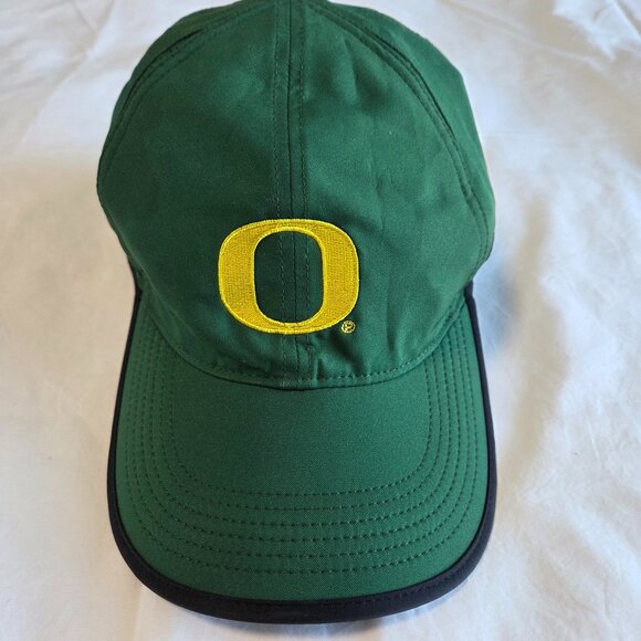 University or Oregon Running Hat - Picture 1 of 9
